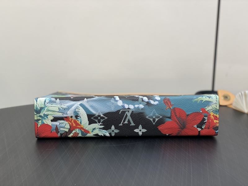 Louis Vuitton Clutch Bags